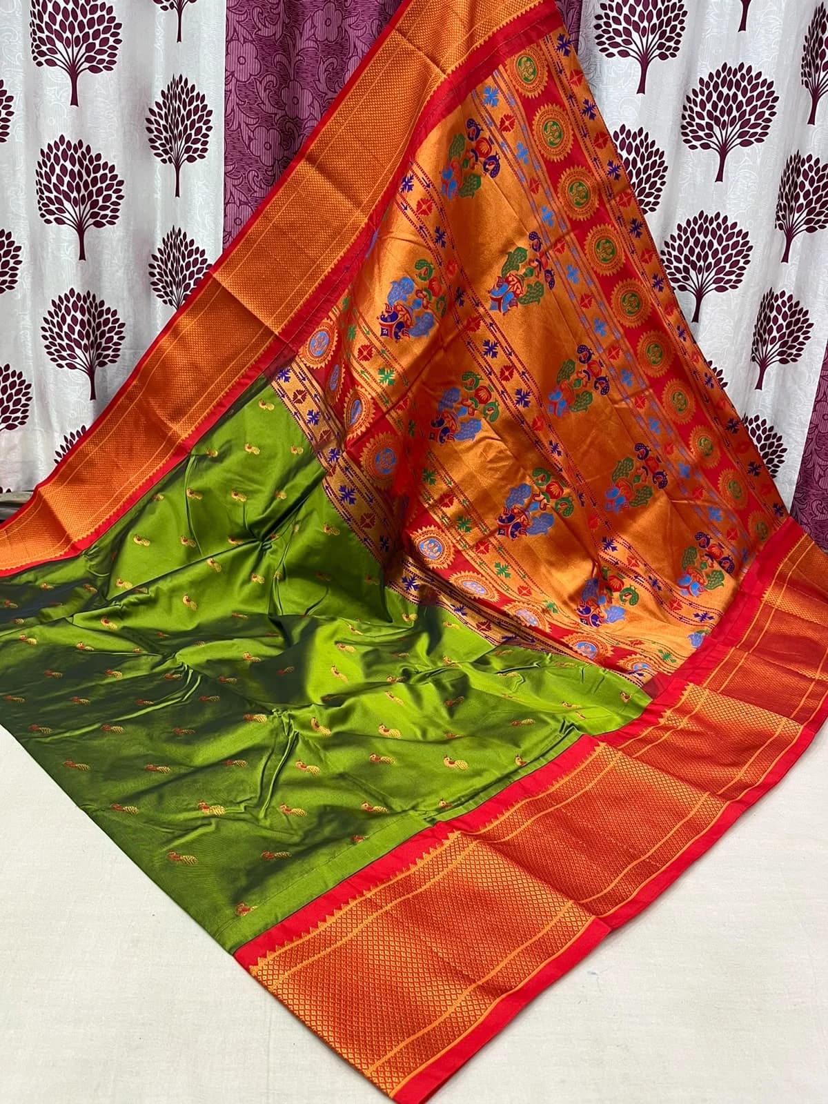 Kalyani Paithani Saree - Magenta - Magenta Semi Paithani Peacock Meena Butti, Meenakari Pallu, Allover Butties Saree